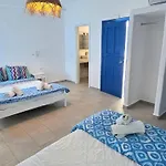Pleasure Black Parissa Santorini Hostal Perissa (Santorini)