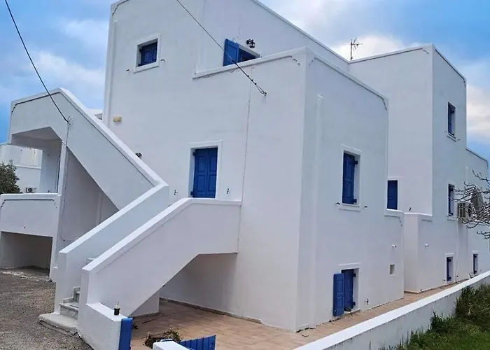 Hostel Pleasure Black Parissa Santorini Perissa (Santorini)